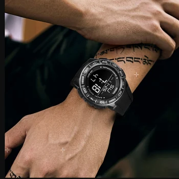 Нови Дигитални Часовници За Мъже SMAEL Луксозна Марка Часовници 50 М Waterprof Ръчен Часовник Военни Led Лампа reloj 1508 Мъжки Часовници Спортни