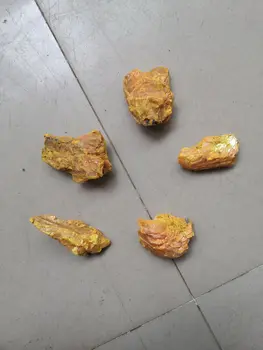 Образци на естествени минерали от сульфидной руда арсен - 1 бр.